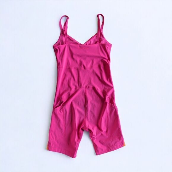 Outdoor Voices Zoom 8 Bodysuit Women's Sz S Side Pockets Built in Bra Activewear - Picture 6 of 12
